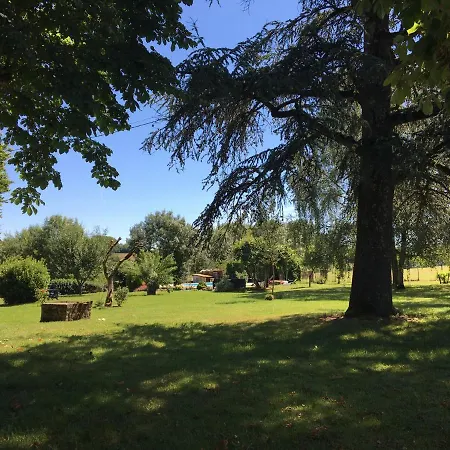 Gasthof Et Table D'hotes Le Cedre Aveyron Sainte-Croix (Aveyron)