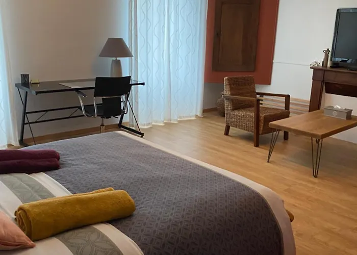 Et Table D'hotes Le Cedre Aveyron 3* Sainte-Croix (Aveyron)