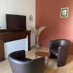 Et Table D'hotes Le Cedre Aveyron Gæstehus Sainte-Croix (Aveyron)