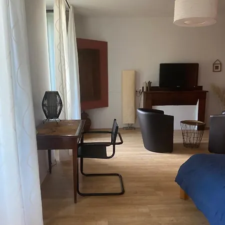 Pensjonat Et Table D'hotes Le Cedre Aveyron