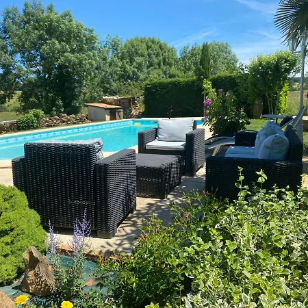 بيت ضيافة Et Table D'hotes Le Cedre Aveyron